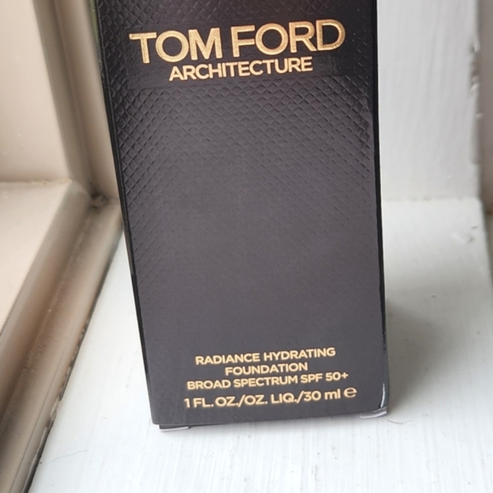 NIB TOM FORD ARCHITECTURE RADIANCE HYDRATING FOUNDATION 2.5 - Picture 10 of 16